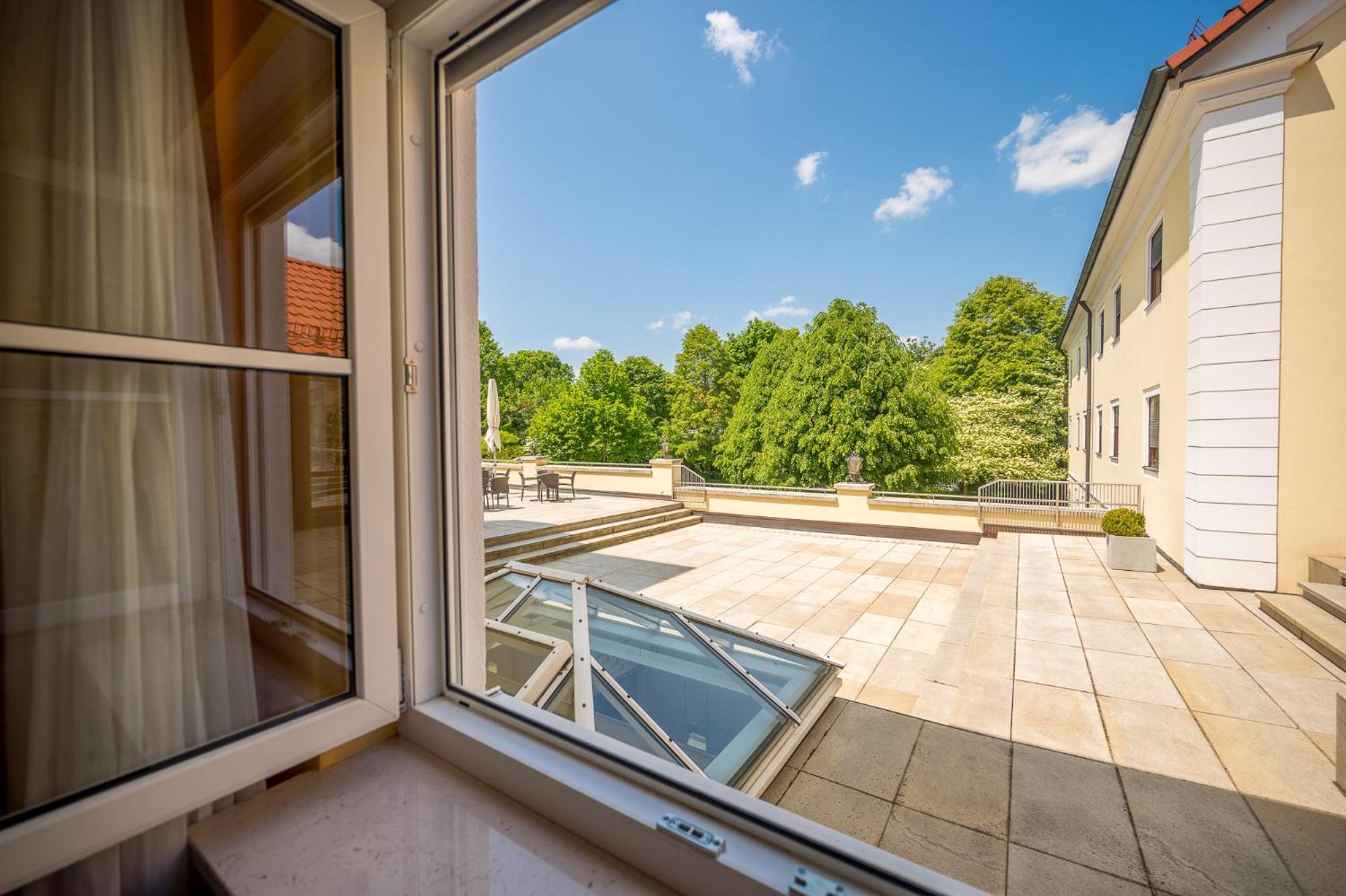 Hotel Am Schlosspark Zum Kurfuerst Oberschleißheim المظهر الخارجي الصورة